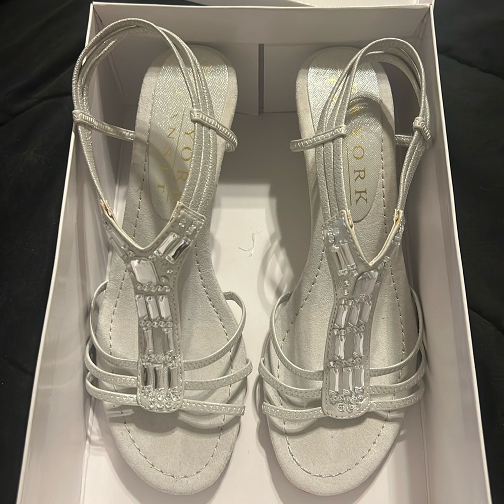Silver Wedding Wedge
